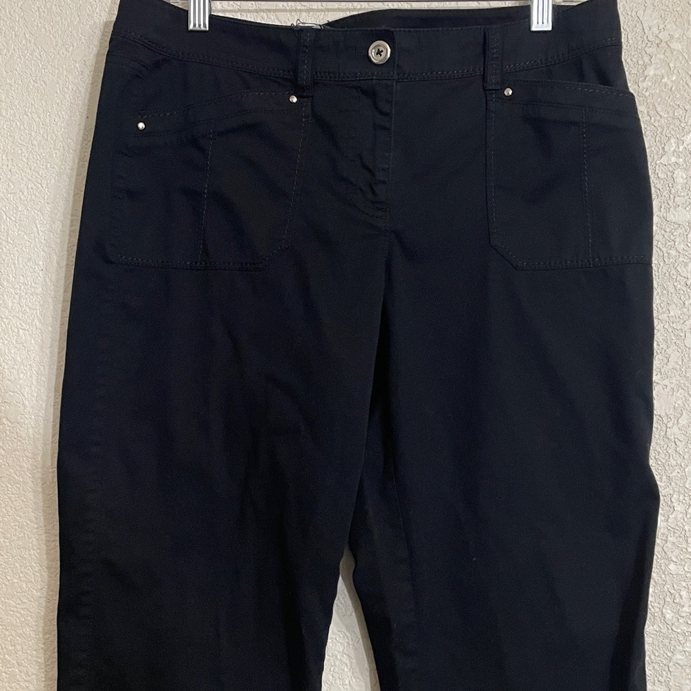 White House Black Market Women's Pants - Picture 2 of 9